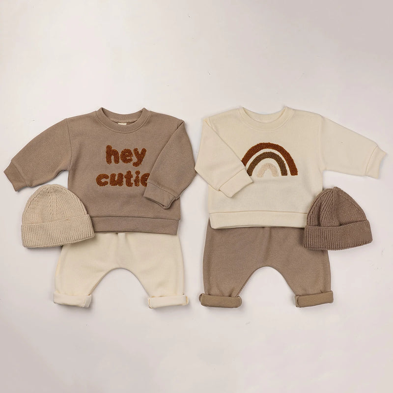 Organic Cotton Baby Clothes Set – 2-Piece Sweatshirt & Pants